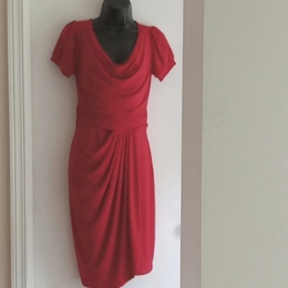 ⭐️ Host Pick ⭐️ x 2  VINTAGE | Ruby Red Ruched Dress - Picture 3 of 9